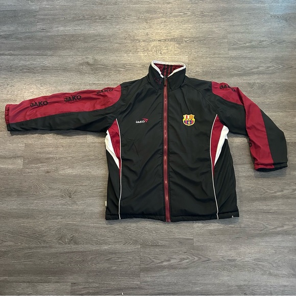 Retro FC Barcelona Reversible Bomber Jacket - Picture 2 of 12